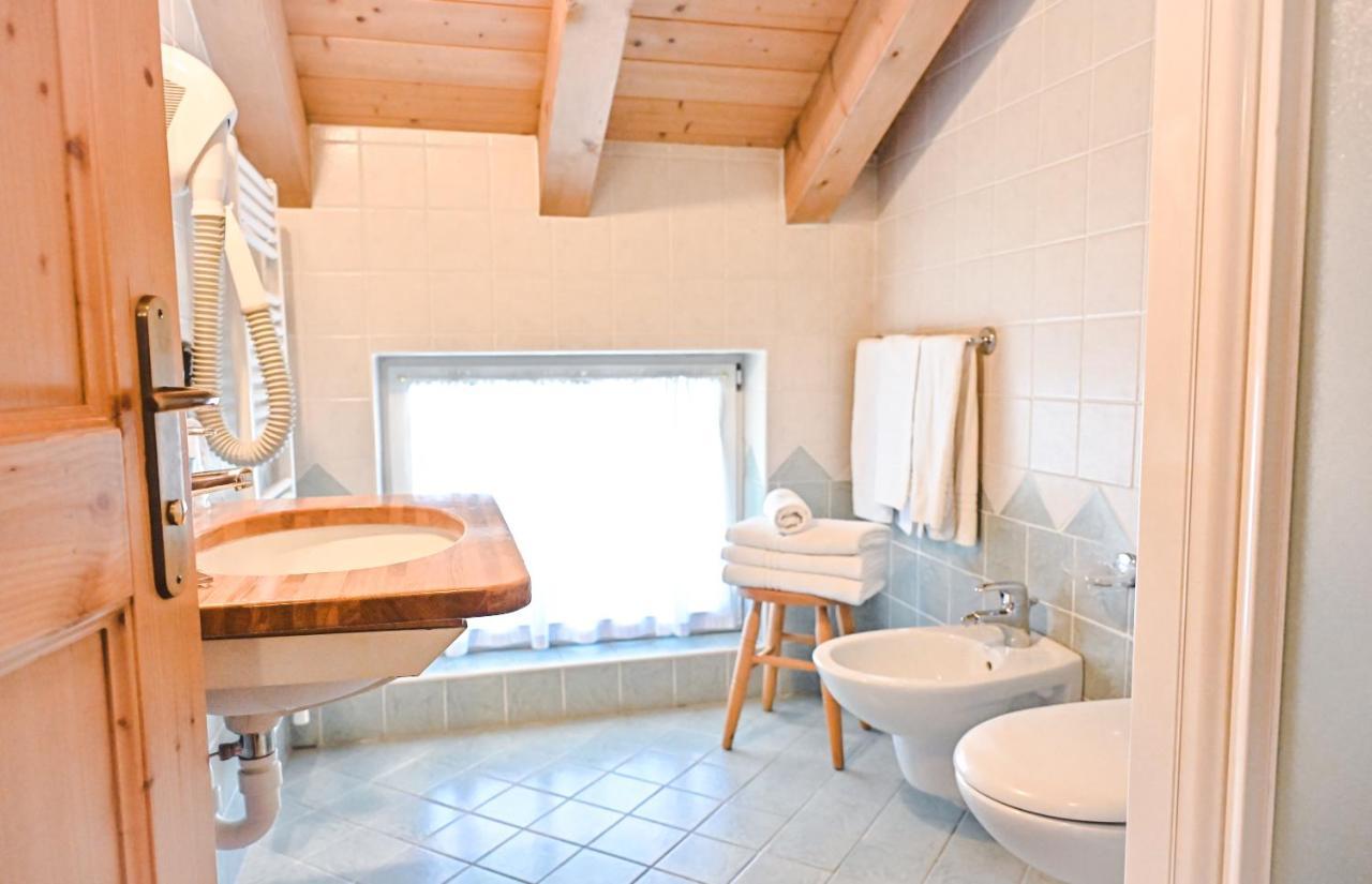 Alp Hotel Dolomiti 디마로 외부 사진